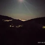 Nyaraló Stathis *