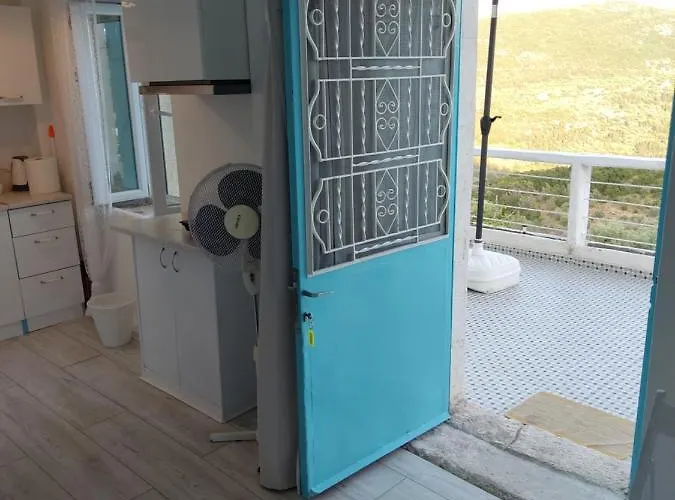 펜션 Stathis Fternon